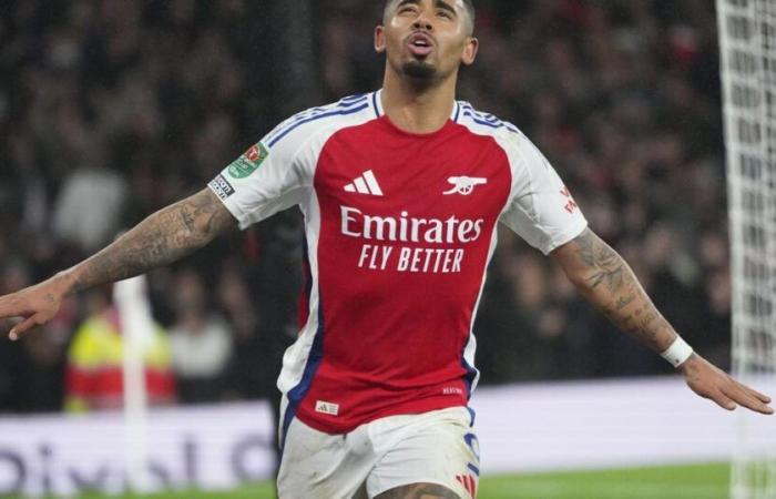 Gabriel Jesus réussit un tour du chapeau alors qu’Arsenal atteint les demi-finales de la Coupe de la Ligue anglaise |