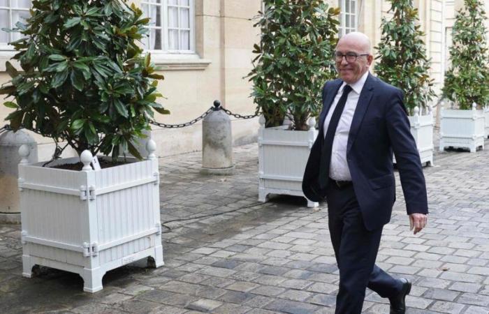 Les négociations se poursuivent à Matignon, où François Bayrou travaille sur la composition de son équipe