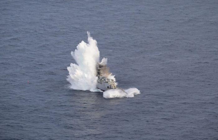 Un sous-marin nucléaire français coule un ancien navire de la Marine nationale dans l’Atlantique