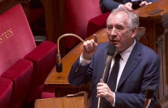 VIDÉO. François Bayrou chahuté à l’Assemblée lors de sa première séance de questions