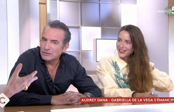 Jean Dujardin dit tout sur ses scènes intimes avec Audrey Dana : “C’est surtout très drôle”