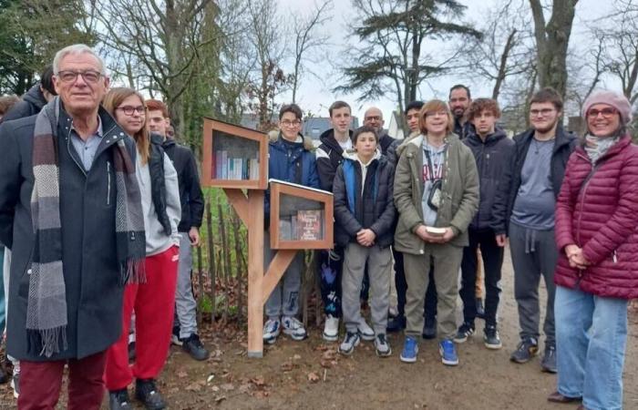 À Saint-Barthélemy-d’Anjou, les premières boîtes à livres de la commune installées dans le parc