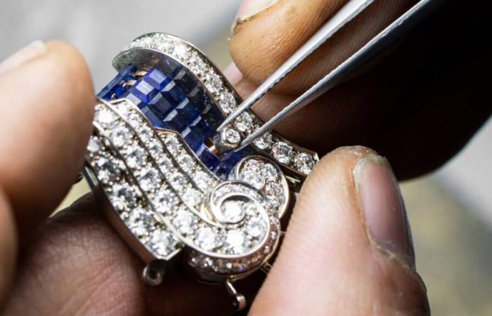 À Miami, Van Cleef & Arpels a présenté sa nouvelle collection de haute joaillerie inspirée de « Treasure Island »