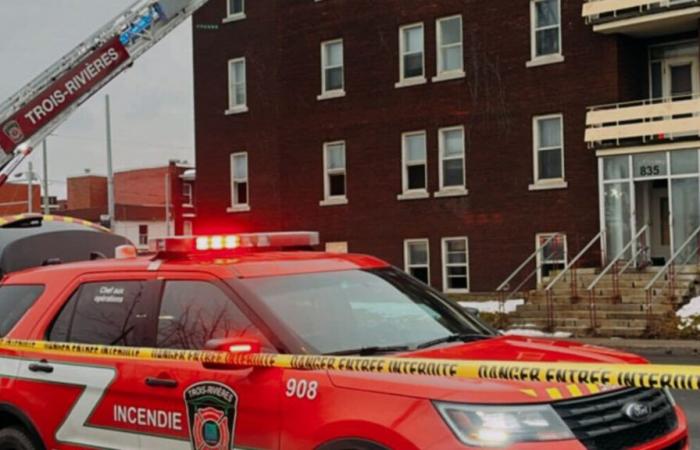 Un corps retrouvé dans l’incendie de l’ancienne résidence Sainte-Claire à Trois-Rivières