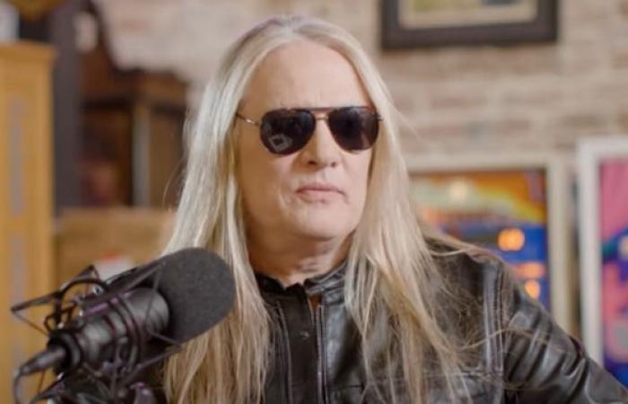 SEBASTIAN BACH nomme ses disques préférés de tous les - – « Rock N Roll Makes You Feel Cool »