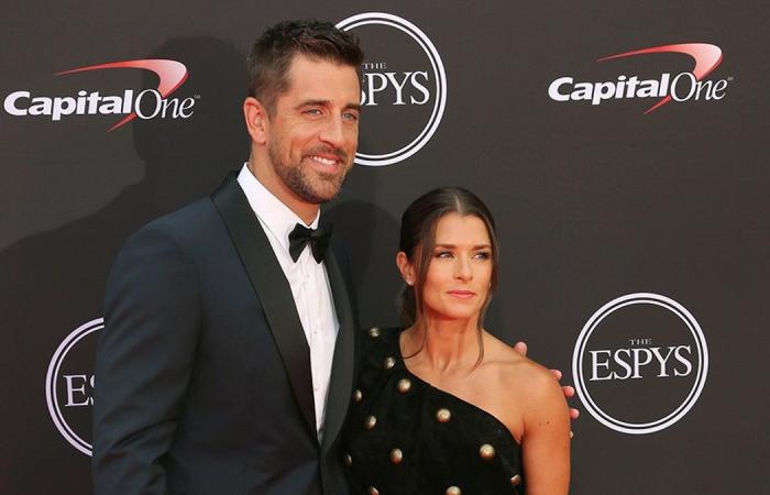 Olivia Munn, l’ex-ex-Aaron Rodgers de Shailene Woodley, dit qu’il “ne m’a pas rendu service” en sortant avec des femmes célèbres