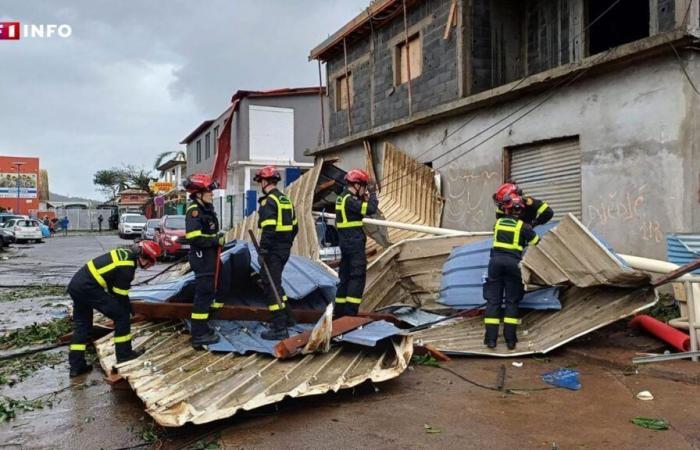 au moins 22 morts et plus de 1.300 blessés, Emmanuel Macron sur place jeudi