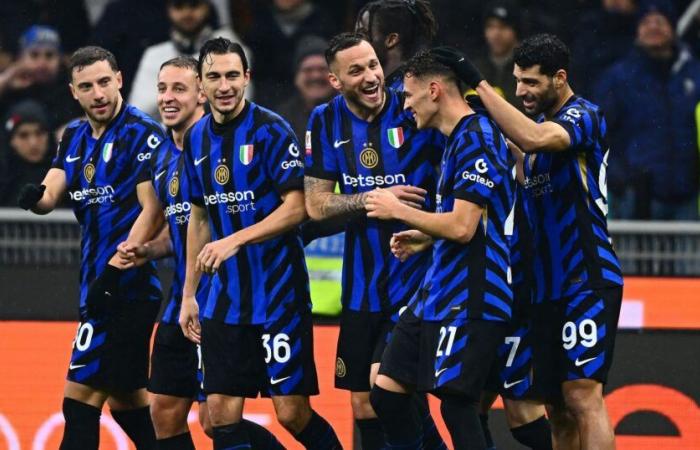 Inter, victoire et quarts de finale ! Le 2-0 contre l’Udinese a été marqué par Arnautovic et un but européen par Asllani, désormais Lazio