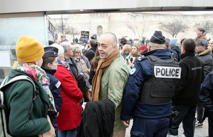 au procès pour viol de Mazan, une avocate provoque les militantes féministes