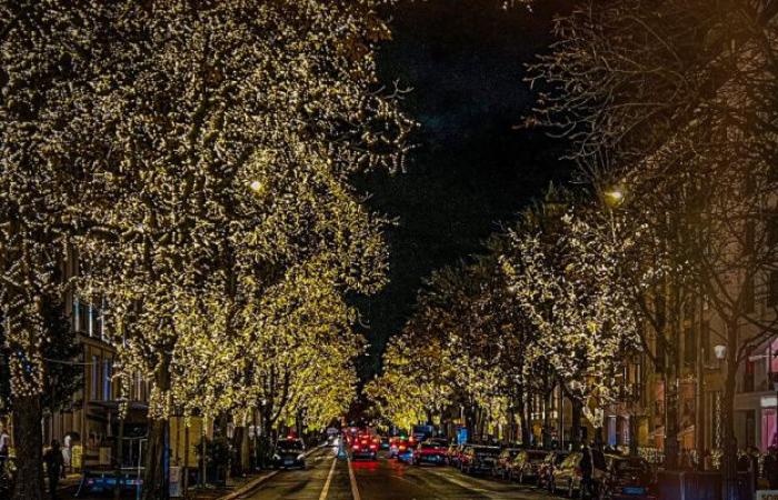 Réveillon du Nouvel An aux premiers rangs des plus belles avenues de Paris