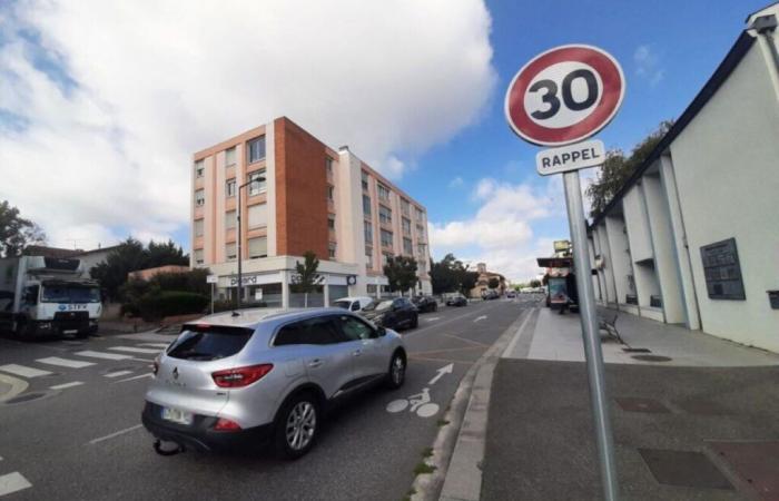 Près de Toulouse. Ils disent qu’ils sont envoyés par la mairie pour réparer vos maisons, une ville traite ça d’arnaque