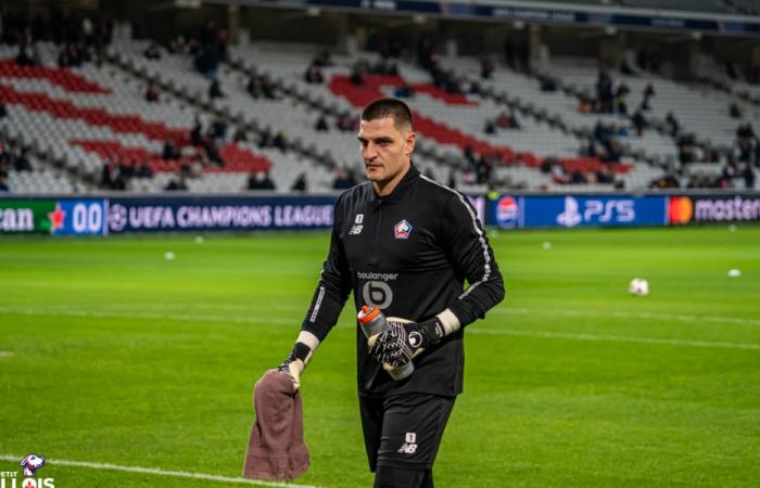 Lucas Chevalier sur le banc du FC Rouen 1899 – LOSC