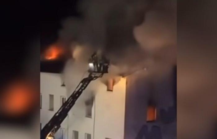 Après l’incendie d’un squat à Caluire, le bâtiment en partie démoli