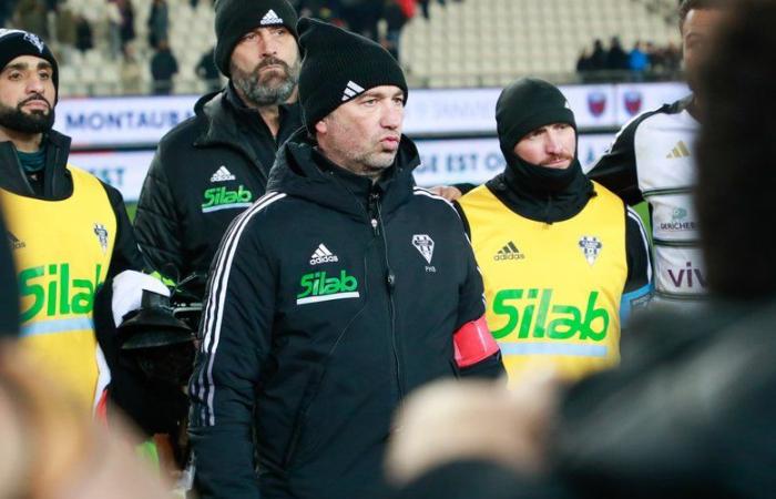 Pro D2 – “On est premiers, on va demander à la LNR d’arrêter le championnat ce soir”, plaisante Pierre-Henry Broncan (Brive)