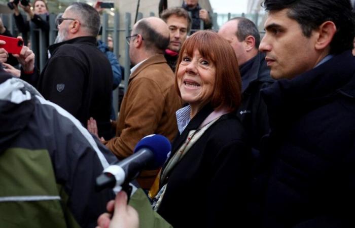 Gisèle Pelicot arrivée au tribunal d’Avignon, la décision attendue dans la matinée