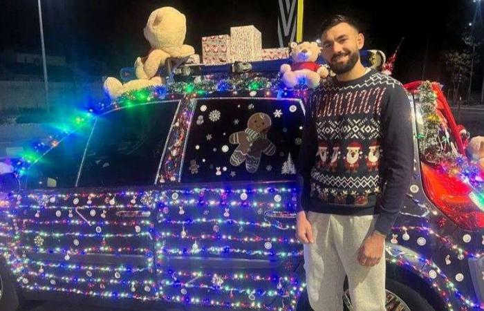 A Istres, sa voiture customisée brille de mille feux pour Noël