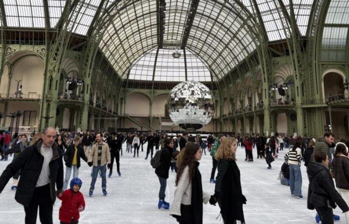 Après les Jeux Olympiques, le Grand Palais se transforme désormais en patinoire XXL