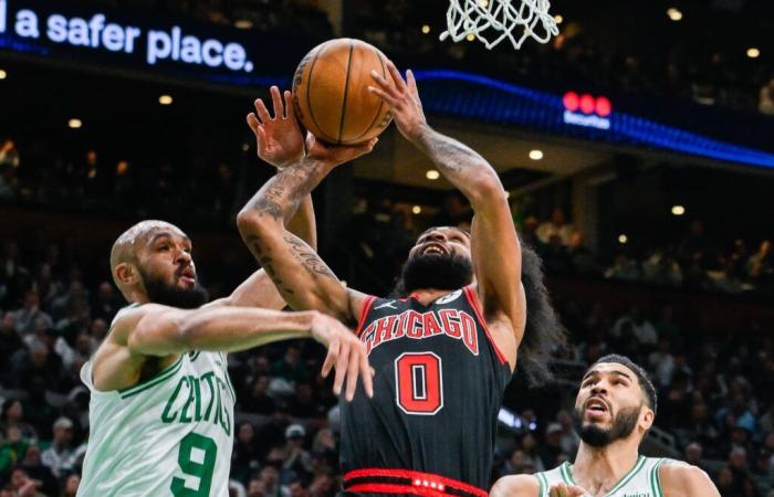 Zach LaVine marque 36 points pour mener les Bulls devant les Celtics