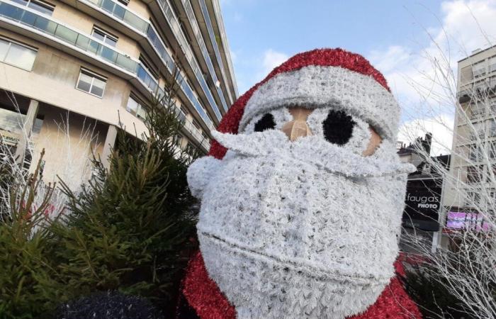 Patinoire, marché, piscine… où voir le Père Noël ces prochains jours au Mans ?