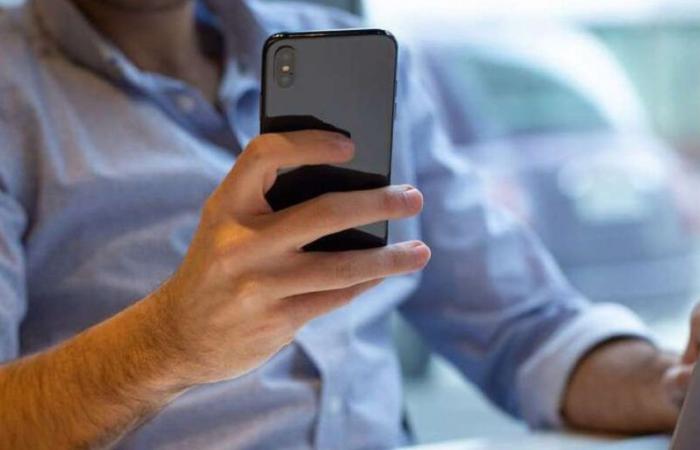 la téléphonie mobile s’effondre, Internet prend le dessus