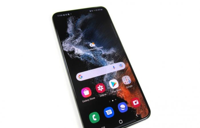 La mise à jour du logiciel rend le célèbre smartphone Samsung Galaxy inutilisable, laissant les clients avec des factures de réparation potentiellement élevées