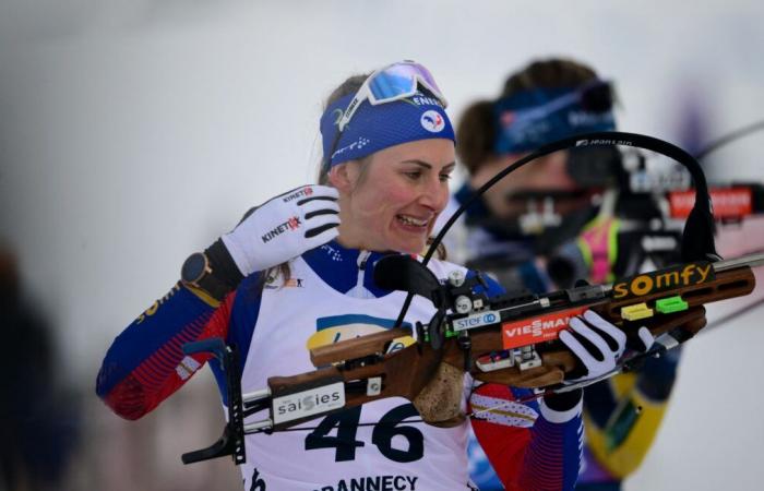 Immense Justine Braisaz-Bouchet, victorieuse au Grand-Bornand, journée cauchemar pour Lou Jeanmonnot (35e)… Revivez le sprint avec nous