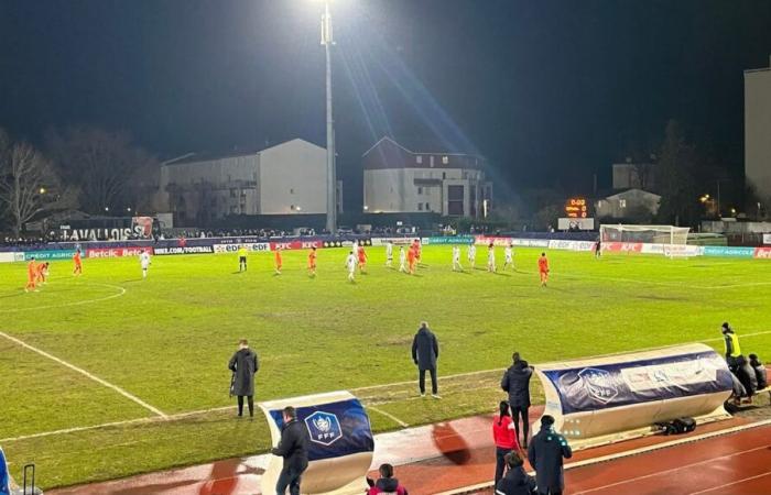 SA Mérignac (R1) tout proche de l’exploit contre Laval (L2)