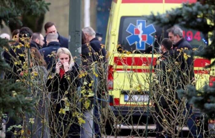 un élève tué et plusieurs blessés dans une école