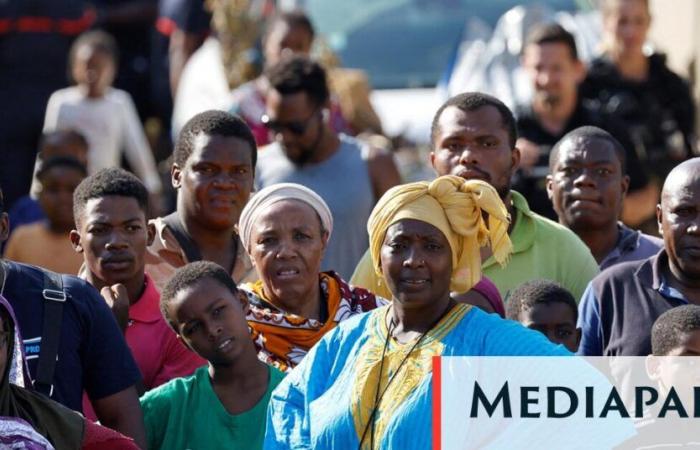 “On a tout perdu mais personne n’est venu nous aider” : après le cyclone, les habitants de Mayotte en mode survie