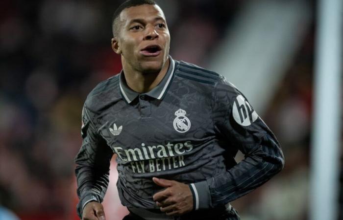 En plein affrontement, le clan Mbappé met la pression sur le PSG !