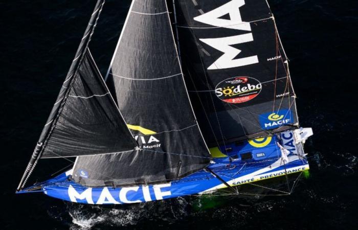 Dalin et Richomme mettent le cap sur le Cap Horn, Simon décroché… Suivez la position des bateaux en direct