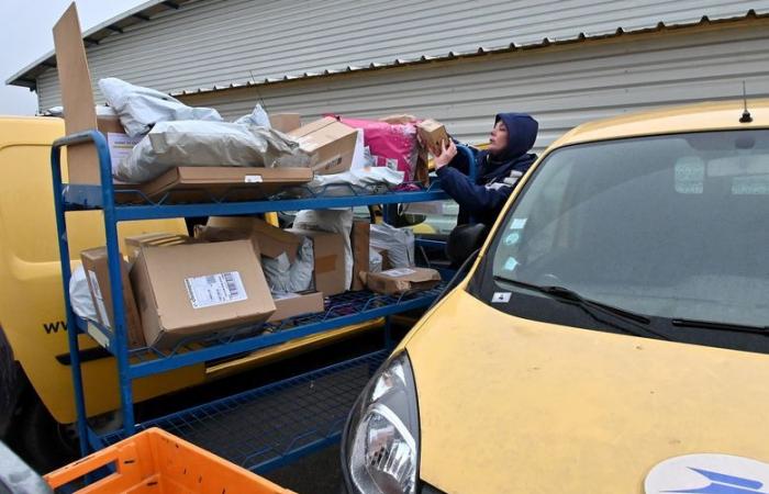 pour livrer à - pour Noël, La Poste et les facteurs de Narbonne mettent le paquet