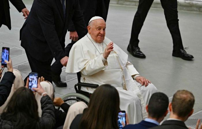 Souhaits de Noël | Enrhumé, le pape prononcera sa bénédiction dominicale à l’intérieur