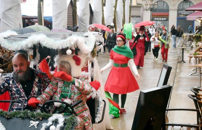 Parade de Noël, DJ, patinoire… sous la pluie la Magie de Noël tente de rythmer le week-end des Carcassonnais