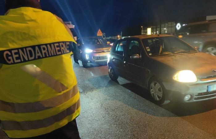 Beauvais. Police et gendarmes contrôlent les départs en vacances