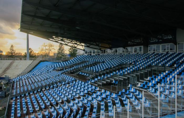 le match entre Tours et Lorient annulé, la sécurité du stade inadaptée