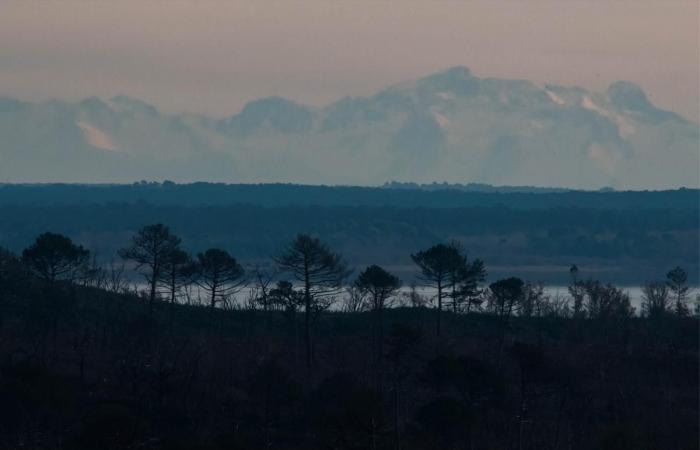 En images. Le mirage des Pyrénées, toujours spectaculaire, au-dessus de la dune du Pilat