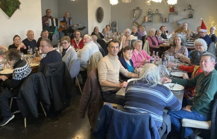 un repas pour briser l’isolement avant les vacances