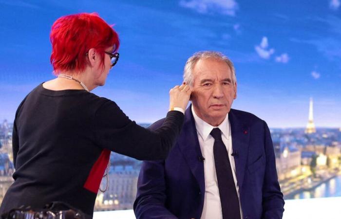 Bayrou reçu par Emmanuel Macron en fin de journée