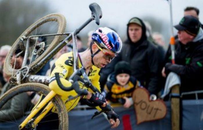 Van Aert reporte sa rentrée, Van der Poel se promène