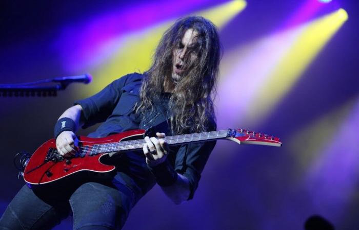 “Créer une chanson pop de qualité est bien plus difficile que composer un morceau de 10 minutes”, explique Kiko Loureiro (ex-Megadeth)