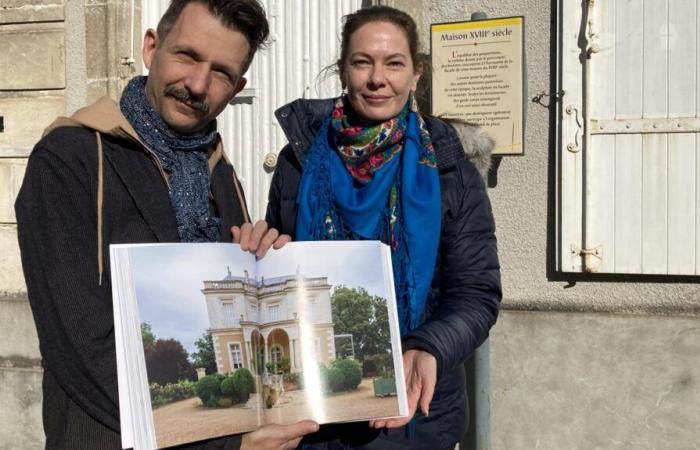 derrière les portes des maisons poitevines