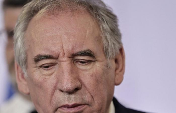 La cote de popularité de François Bayrou est historiquement basse, selon l’Ifop