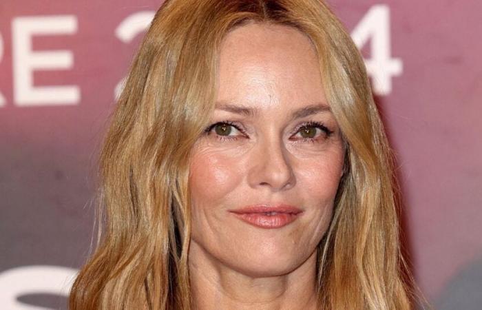 Vanessa Paradis et son moment difficile, seule à Los Angeles