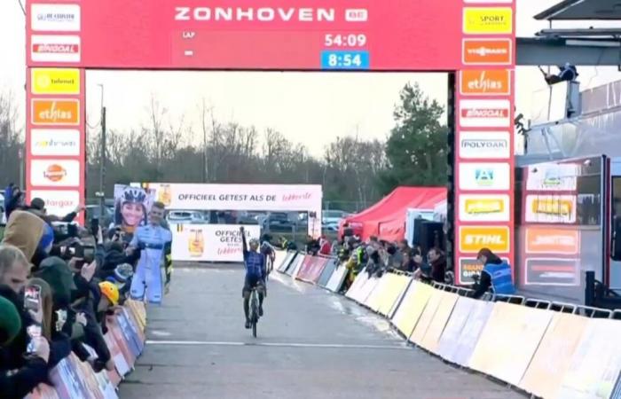 CDM Ciclocross, Ceylin del Carmen Alvarado mène tout à Zonhoven – Deuxième place pour Zoe Backstedt, 20 ans