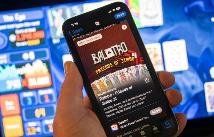 Derrière le jeu populaire « Balatro », un designer canadien qui joue en solo