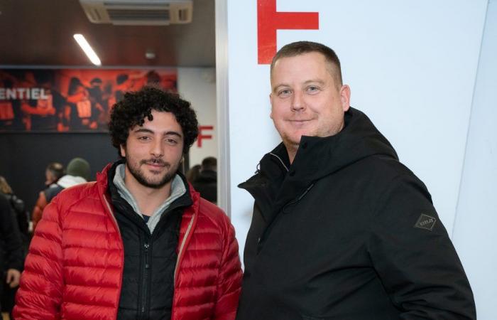 Les tribunes VIP du LOU Rugby – Toulouse. Super ambiance de soirée à Gerland –