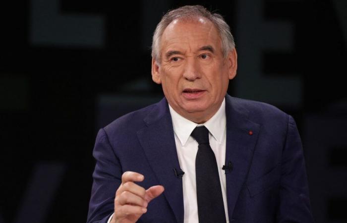 the impossible casting of François Bayrou