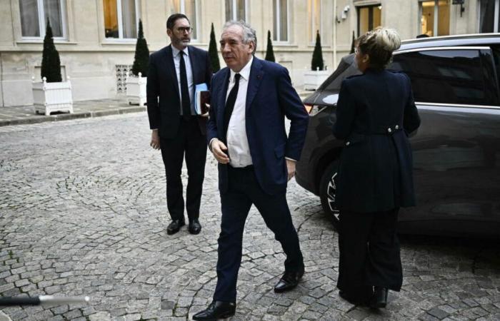 France, voici le gouvernement Bayrou : Darmanin pour la Justice, Barrot pour les Affaires étrangères, Lombard pour l’Economie. Bardella: «Coalition d’échec»