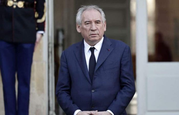 Bayrou vante un gouvernement « expérimenté » avec le retour de Borne, Valls et Darmanin